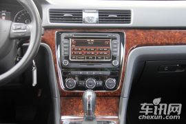 上海大众-帕萨特-2.0TSI DSG至尊版