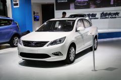 长安汽车-长安逸动EADO