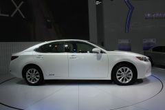 雷克萨斯-雷克萨斯ES300h