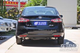 一汽奔腾-奔腾B90-2.0L 自动导航型