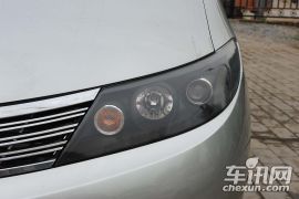 比亚迪-比亚迪M6-尊稳版 2.4L 自动 尊贵型