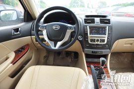 比亚迪-比亚迪G6-1.5TI 手动尊贵型