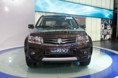 铃木-超级维特拉