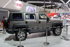 北京汽车-北京汽车B70V