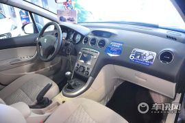 东风标致-标致408-1.6L手动舒适版