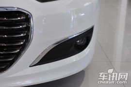 东风标致-标致308-1.6L手动优尚版