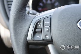 东风悦达起亚-起亚K5-2.0L DLX AT 十周年特别版