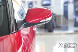 现代-Veloster飞思- 1.6T 自动豪华版