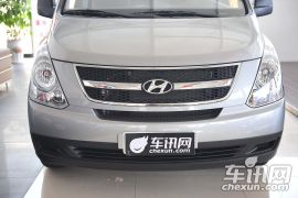 现代-现代辉翼-2.4L 豪华版