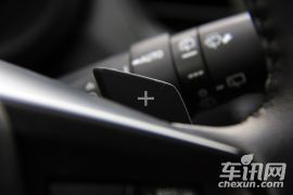 斯巴鲁-傲虎-2.5i 豪华版