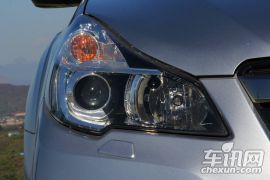 斯巴鲁-傲虎-2.5i 运动导航版