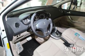 东风标致-标致408-2.0L 自动尊贵版