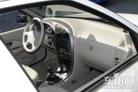 东风雪铁龙-爱丽舍-1.6手动尊贵型