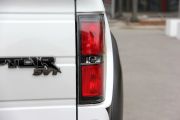 福特-F-150-6.2L SVT Raptor SuperCrew