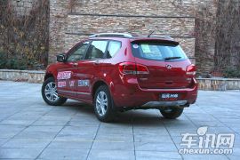 长城汽车-哈弗H6-1.5T 手动两驱尊贵型