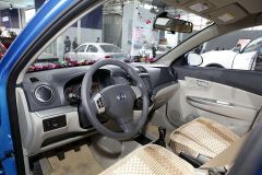 长安汽车-悦翔V5