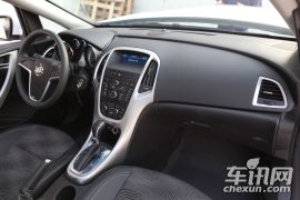 通用别克-英朗-XT 1.6L 自动时尚版