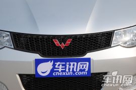 上汽通用五菱-五菱宏光-1.4L 标准型 