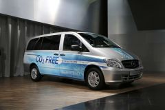 奔驰威霆电动版