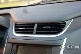 奇瑞汽车-风云2-掀背 1.5L 手动锐意版