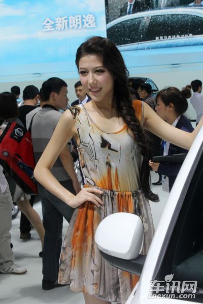 上汽大众8号车模