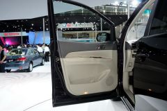 比亚迪-比亚迪M6