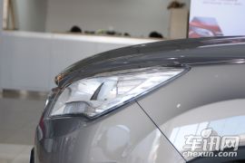 长安汽车-长安CS35-1.6L 手动豪华型