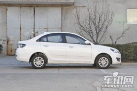 长安汽车-悦翔-1.5L MT 豪华型