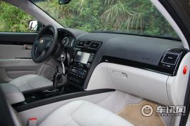 吉利汽车-帝豪EC8-2013款 2.4L自动旗舰型