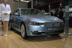 混动宝马3系(进口)