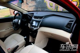 奇瑞汽车-风云2-两厢 1.5L 手动锐意版