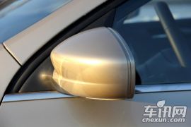 上海大众-桑塔纳-1.6L 自动豪华版