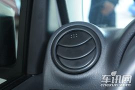 铃木-吉姆尼-1.3 AT JLX导航版