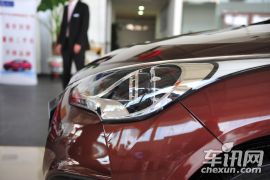 现代-Veloster飞思-1.6T 自动豪华版