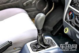 众泰汽车-众泰V10-1.2L舒适型