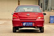 天津一汽-夏利N3-1.0L 三厢基本型
