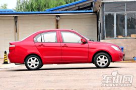 天津一汽-夏利N5-1.3MT豪华型