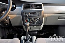 上汽通用五菱-五菱荣光-1.5L加长标准型 