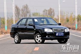 奇瑞汽车-旗云2-1.5MT 豪华型