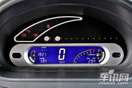 奇瑞汽车-奇瑞A1-1.0 MT奇幻版