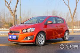 通用雪佛兰-爱唯欧-两厢 1.6 AT SX