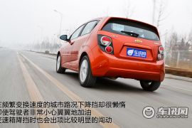 测试雪佛兰爱唯欧1.6 AT 制动表现出色  