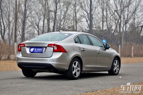 沃尔沃 沃尔沃S60