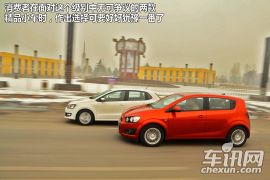 爱唯欧/POLO对比测试 精品小车硬碰硬