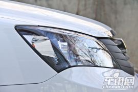 吉利汽车-帝豪EC7-1.8L 手动尊贵型