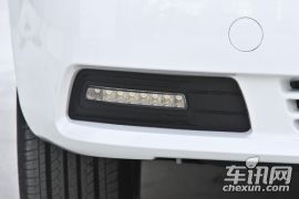 吉利汽车-帝豪EC7-1.8L 手动尊贵型