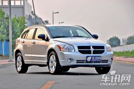 道奇-酷搏-2.0 SXT豪华导航版