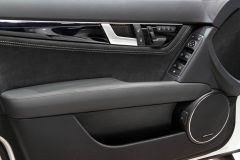 奔驰-奔驰C63 AMG版