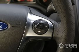福特-Focus ST(进口)-2.0T ST 标准版
