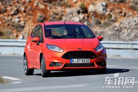 2013款福特嘉年华ST